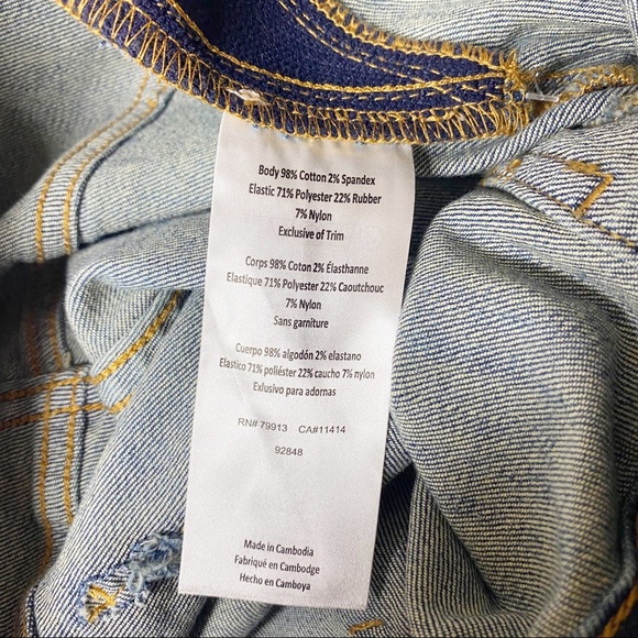 INDIGO BLUE Side Panel Letdown Hem Maternity Overalls NWT. - Picture 12 of 13